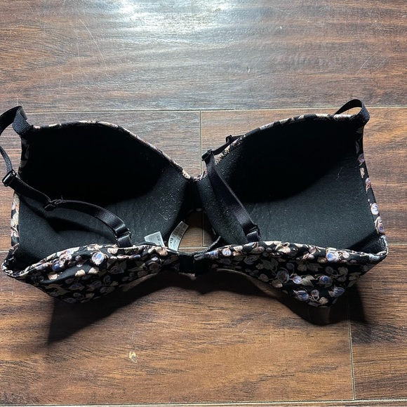 B.tempt’d Black Floral Future Foundation Wire Free Contour Bra - Picture 3 of 6